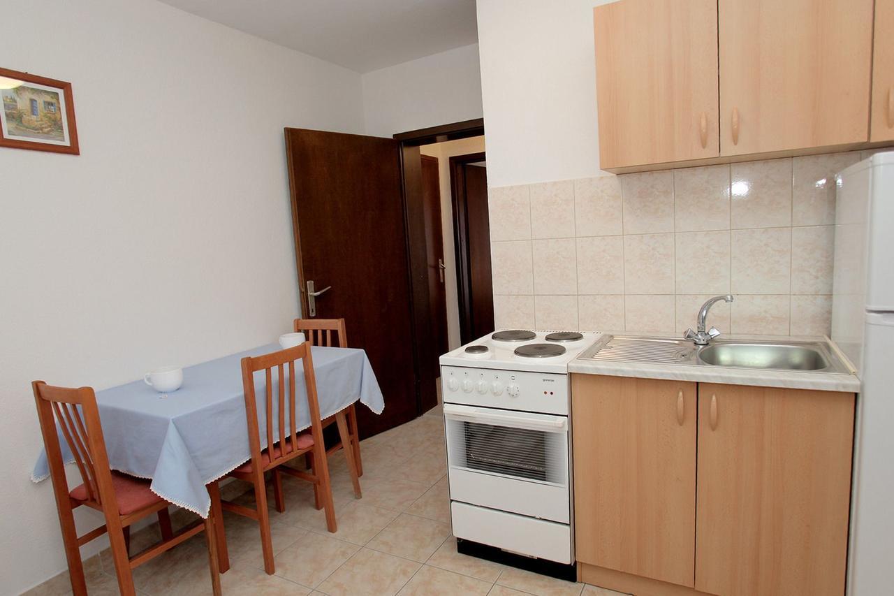 Apartments Iva Trogir Eksteriør bilde