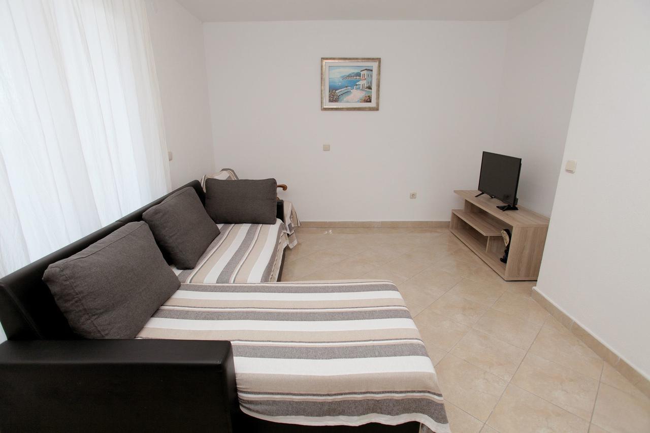 Apartments Iva Trogir Eksteriør bilde