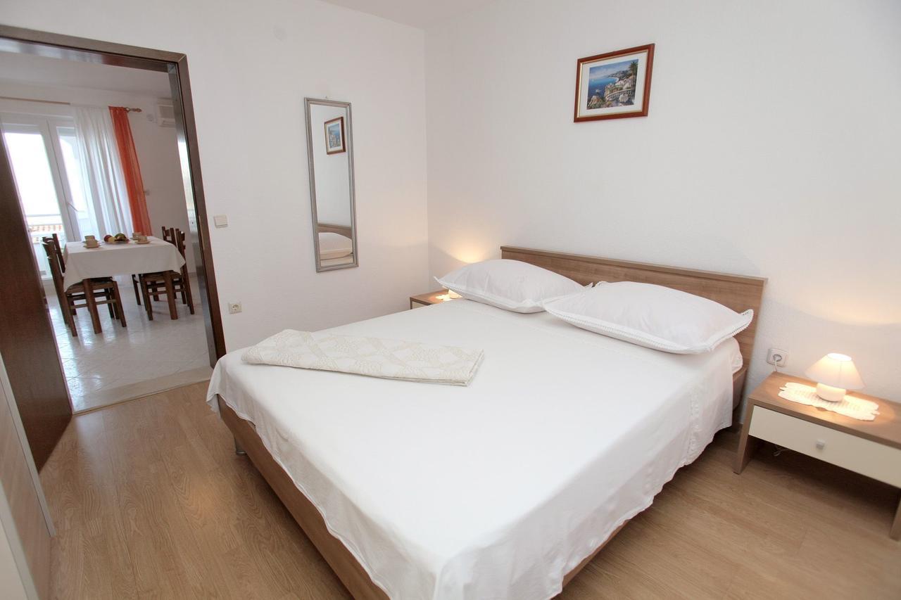 Apartments Iva Trogir Eksteriør bilde
